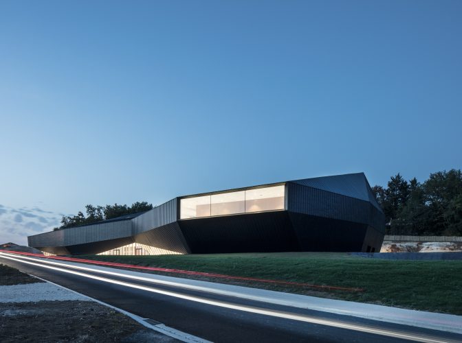 CONSTRUCTION DU CENTRE DES CONGRES DE HAUTE SAINTONGE à JONZAC