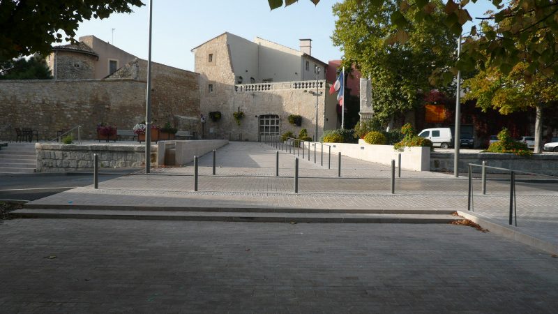 AMÉNAGEMENT ESPACES PUBLICS à SAINT PAUL TROIS CHÂTEAUX